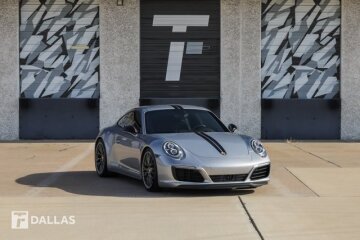 2017 Porsche 911 Carrera 4S