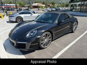 2017 Porsche 911 Carrera 4S