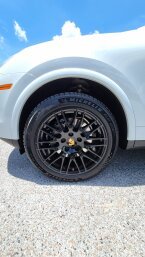Thumbnail Photo 6 for 2017 Porsche Cayenne for Sale by Owner