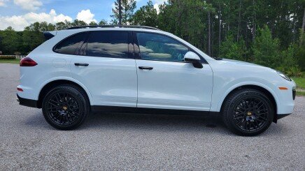 Photo 1 for 2017 Porsche Cayenne for Sale by Owner