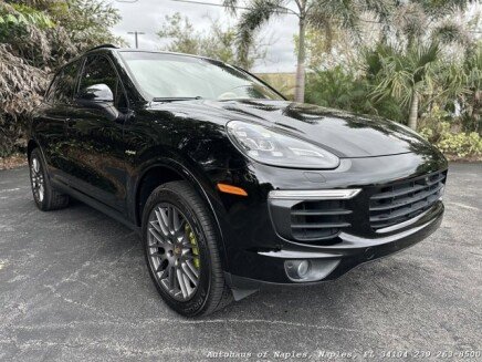 Photo 1 for 2017 Porsche Cayenne