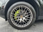 Thumbnail Photo 6 for 2017 Porsche Cayenne