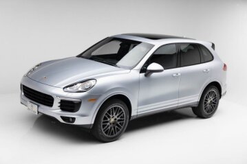 2017 Porsche Cayenne Platinum Edition