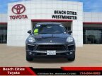 Thumbnail Photo 3 for 2017 Porsche Macan