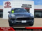 Thumbnail Photo 2 for 2017 Porsche Macan
