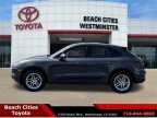 Thumbnail Photo 6 for 2017 Porsche Macan