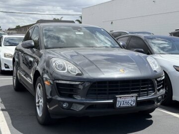 2017 Porsche Macan