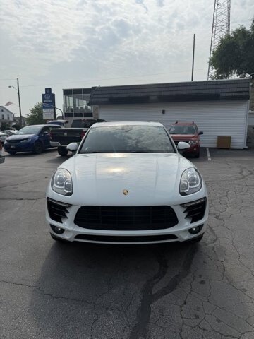 2017 Porsche Macan