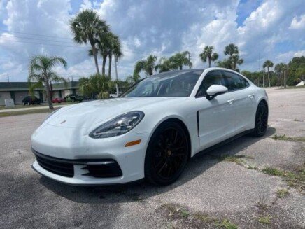 Photo 1 for 2017 Porsche Panamera 4S
