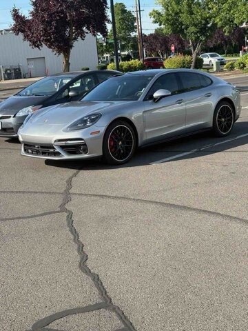 2017 Porsche Panamera