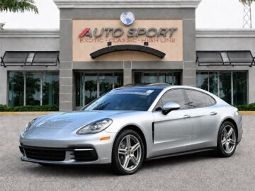 2017 Porsche Panamera 4S
