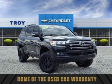 2017 Toyota Land Cruiser
