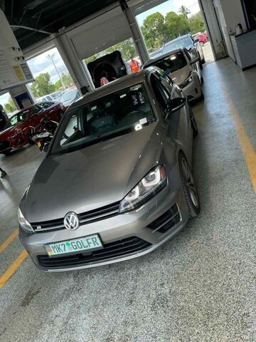 2017 Volkswagen Golf R