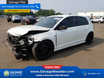 2017 Volkswagen Golf R 4-Door