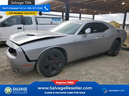 Photo 1 for New 2018 Dodge Challenger SXT