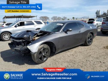 New 2018 Dodge Challenger SXT