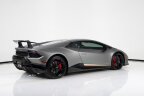 Thumbnail Photo 2 for 2018 Lamborghini Huracan Performante