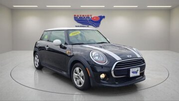 2018 MINI Cooper