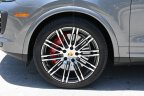 Thumbnail Photo 3 for 2018 Porsche Cayenne