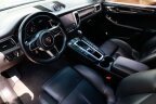 Thumbnail Photo 5 for 2018 Porsche Macan