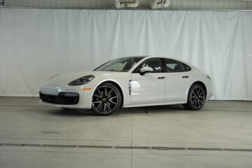 2018 Porsche Panamera 4S