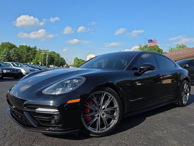 2018 Porsche Panamera Turbo