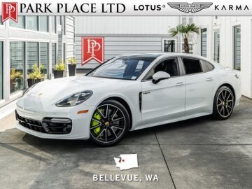 2018 Porsche Panamera Turbo S E-Hybrid