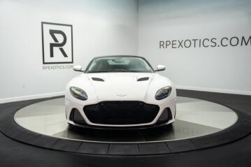 2019 Aston Martin DBS