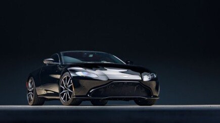 Photo 1 for 2019 Aston Martin Vantage Coupe