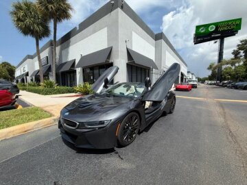 2019 BMW i8