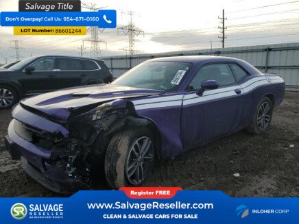 Photo 1 for New 2019 Dodge Challenger SXT AWD