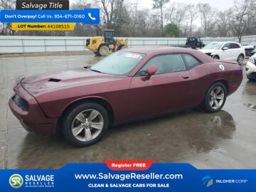 New 2019 Dodge Challenger SXT