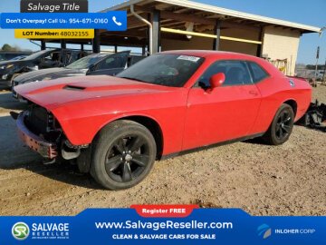 New 2019 Dodge Challenger SXT