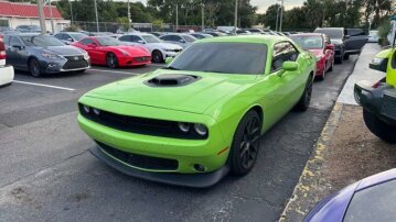 2019 Dodge Challenger R/T Shaker