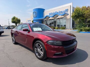 2019 Dodge Charger SXT