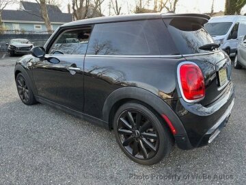 2019 MINI Cooper S 2-Door Hardtop