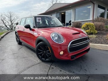 2019 MINI Cooper