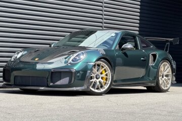 2019 Porsche 911 GT2 RS Coupe