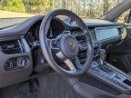 Thumbnail Photo 3 for 2019 Porsche Macan