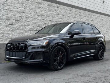 2020 Audi SQ7 Premium Plus