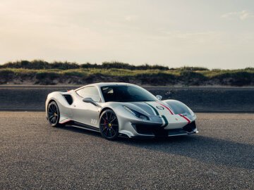 2020 Ferrari 488 Pista