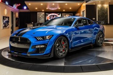 2020 Ford Mustang