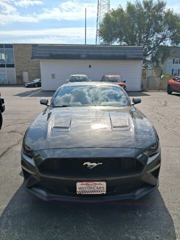 2020 Ford Mustang Coupe
