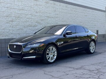 2020 Jaguar XF