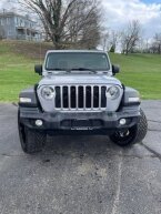 Thumbnail Photo 2 for 2020 Jeep Gladiator
