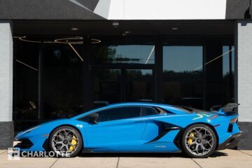 2020 Lamborghini Aventador