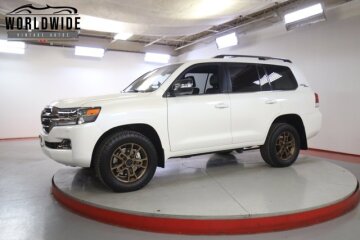 2020 Toyota Land Cruiser