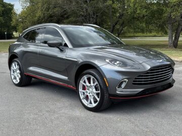 2021 Aston Martin DBX