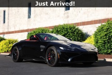 2021 Aston Martin V8 Vantage Roadster