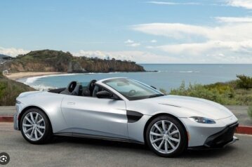 2021 Aston Martin V8 Vantage Roadster